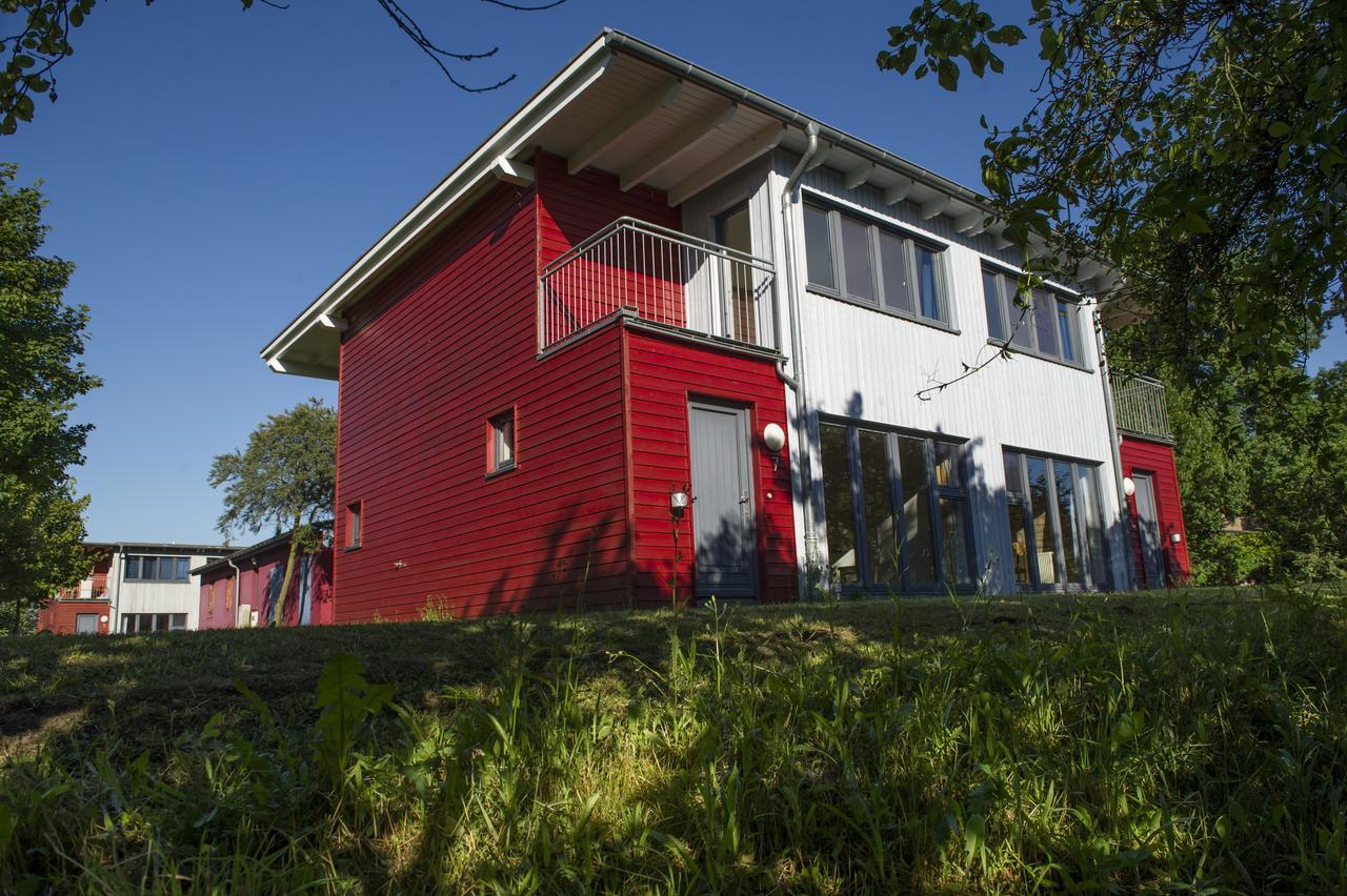 Basiskulturfabrik Oeko-Hotel Neustrelitz Buitenkant foto
